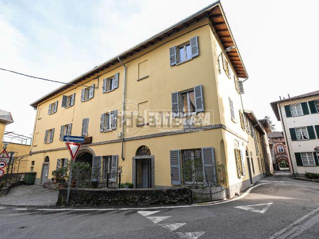Appartamento in vendita di 120 m² in Via San Carlo, 3