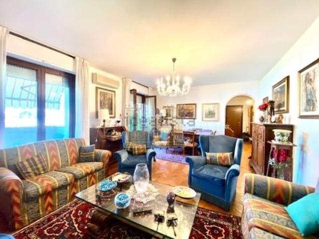 Appartamento in vendita di 120 m² in Via San Giovanni Bosco