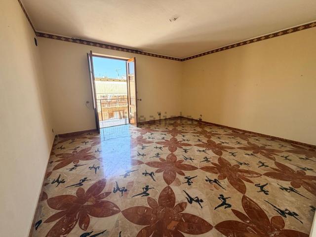 Appartamento in vendita di 120 m² in Via San Vincenzo de&apos  Paoli, 15