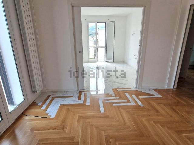 Appartamento in vendita di 120 m² in Via San Vincenzo Ferreri, 28