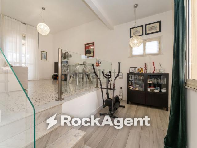 Appartamento in vendita di 120 m² in Via Santa Maria della Stella, 16