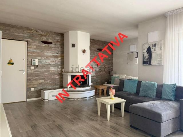 Appartamento in vendita di 120 m² in Via Sardegna, 18