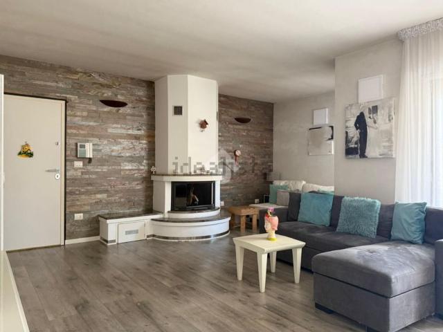 Appartamento in vendita di 120 m² in Via Sardegna, 18