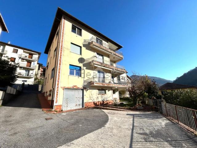 Appartamento in vendita di 120 m² in Via P. Ronco, 16