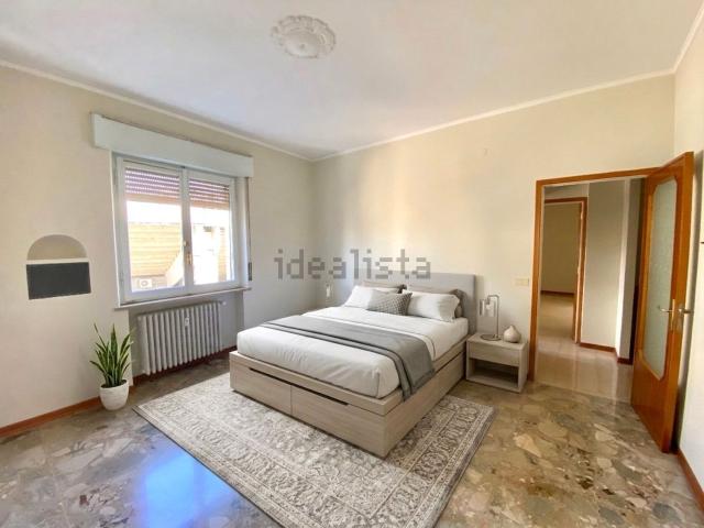 Appartamento in vendita di 120 m² in Via Pomponio Torelli, 6