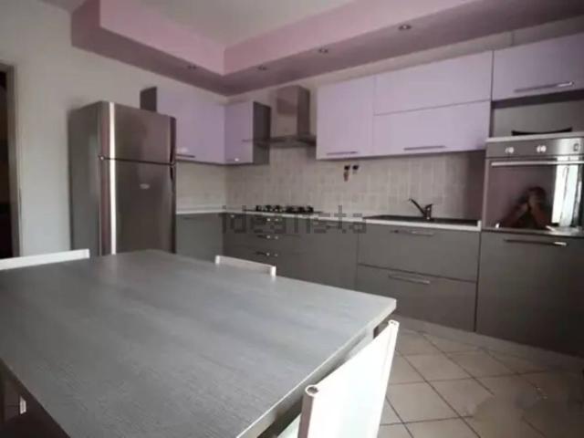 Appartamento in vendita di 120 m² in Via Pomposa