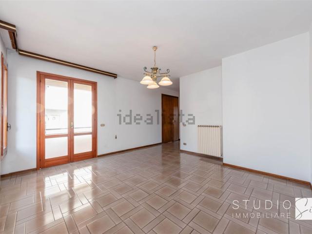 Appartamento in vendita di 120 m² in Via Palmiro Togliatti