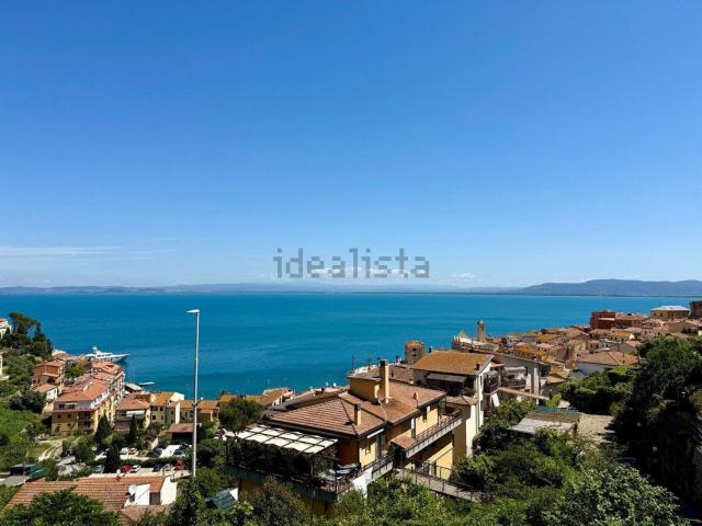 Appartamento in vendita di 120 m² in Via Panoramica