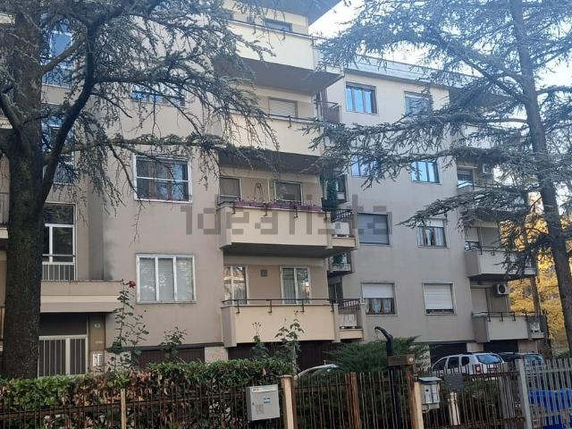 Appartamento in vendita di 120 m² in Via Parigi, 9