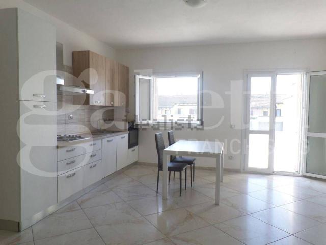 Appartamento in vendita di 120 m² in Via per Modena, 129