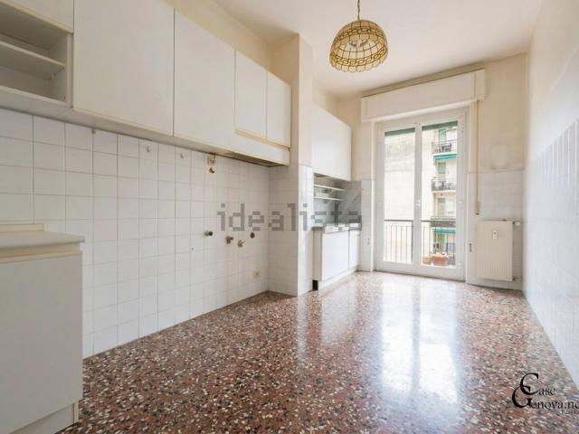 Appartamento in vendita di 120 m² in Via Piacenza