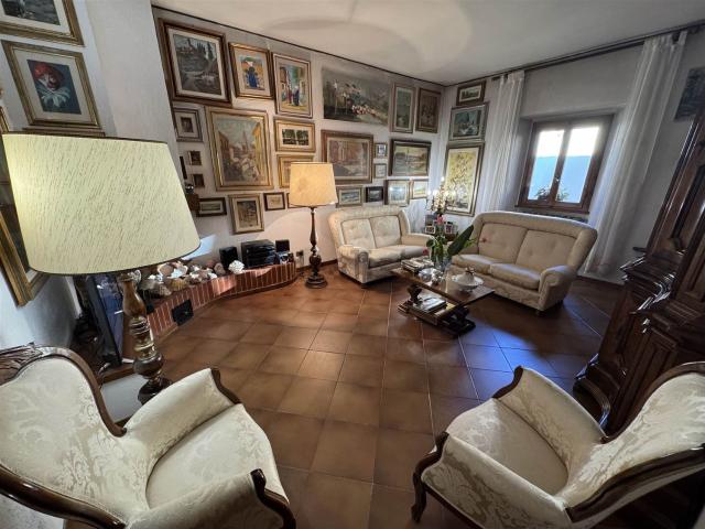 Appartamento in vendita di 120 m² in Via Piave