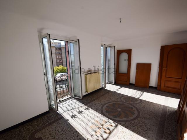 Appartamento in vendita di 120 m² in Via Piero Calamandrei, 41