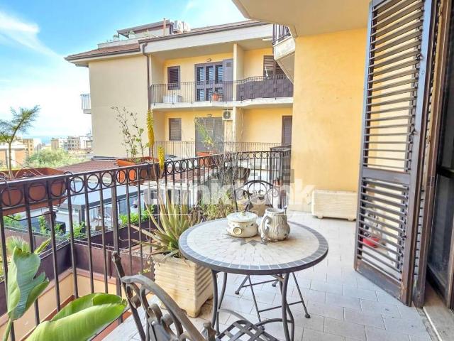 Appartamento in vendita di 120 m² in Via Pietra dell&apos Ova