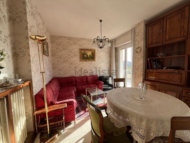 Appartamento in vendita di 120 m² in Via Pietro Agosti
