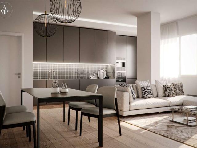 Appartamento in vendita di 120 m² in Via Pietro Giardini, 10