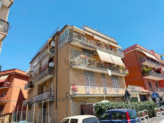 Appartamento in vendita di 120 m² in Via Pietro Piffetti, 36