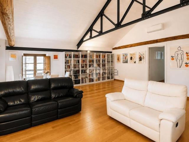 Appartamento in vendita di 120 m² in Via Principe Amedeo, 2