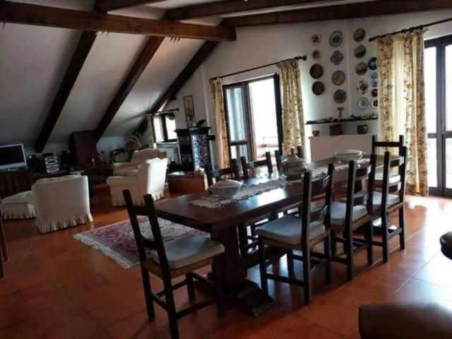 Appartamento in vendita di 120 m² in Via Provinciale