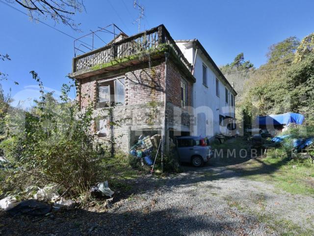 Appartamento in vendita di 120 m² in Via Provinciale Spezia