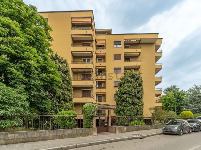 Appartamento in vendita di 120 m² in Via Roberto Crippa