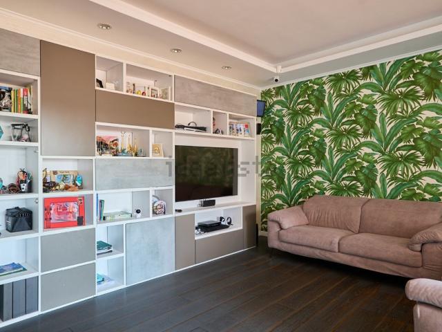 Appartamento in vendita di 120 m² in Via Roberto Lepetit, 41