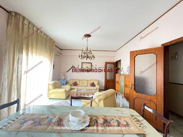 Appartamento in vendita di 120 m² in Via Roma, 49