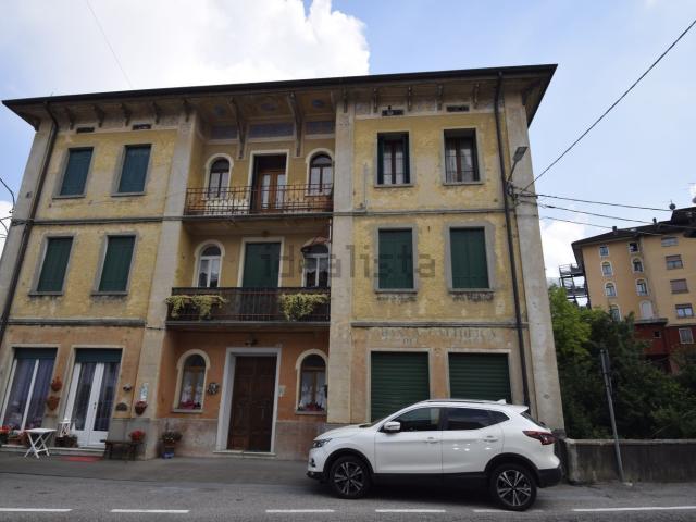 Appartamento in vendita di 120 m² in Via Roma, 14