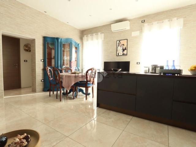 Appartamento in vendita di 120 m² in Via Roma, 26