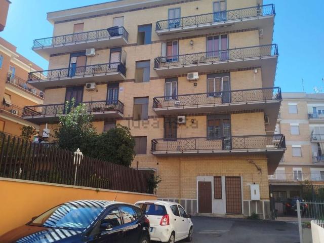 Appartamento in vendita di 120 m² in Via Radicofani
