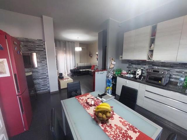 Appartamento in vendita di 120 m² in Via Ramacca, 21