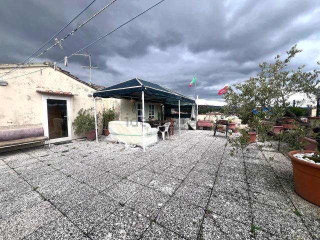 Appartamento in vendita di 120 m² in Via Riccardo Zandonai