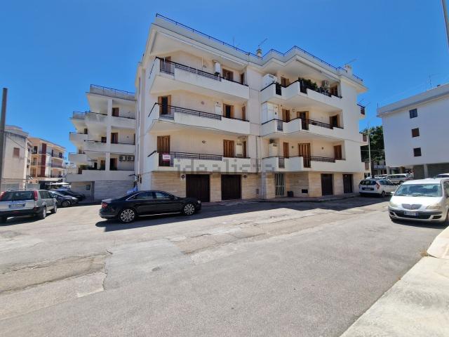 Appartamento in vendita di 120 m² in Via Ricci, 6