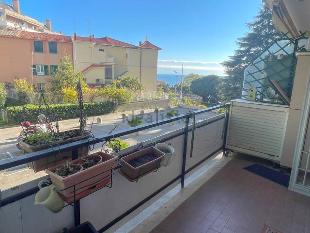 Appartamento in vendita di 120 m² in Via Rinaldo Negri