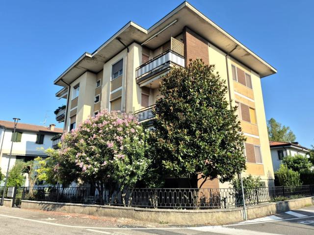 Appartamento in vendita di 120 m² in Via Risorgimento