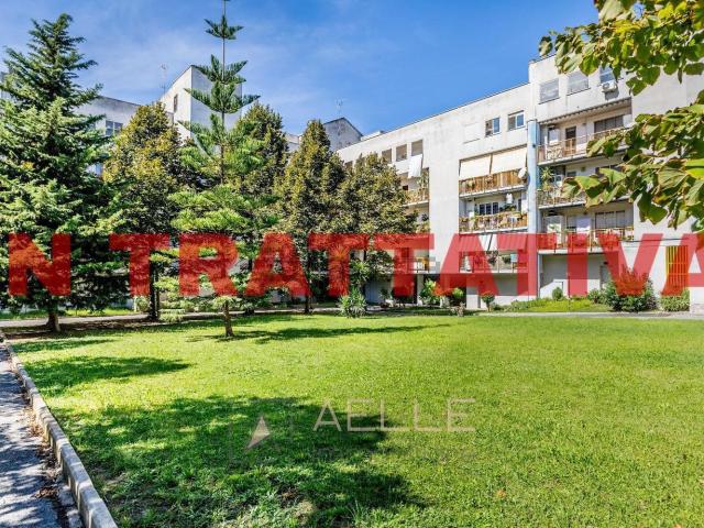 Appartamento in vendita di 120 m² in Via Tancredi Parmeggiani