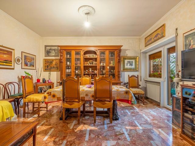 Appartamento in vendita di 120 m² in Via Tarquinio Prisco