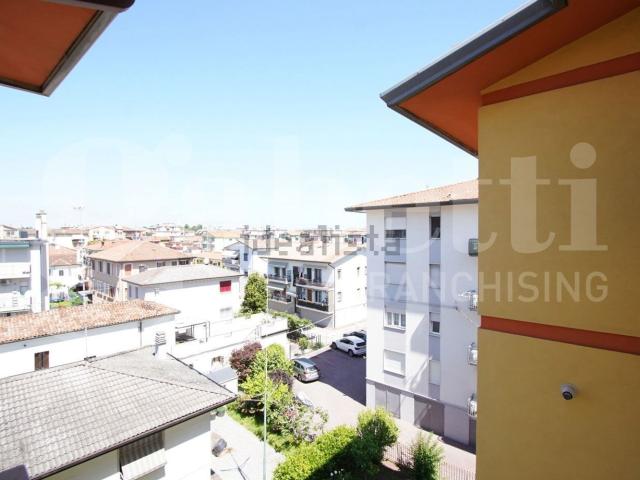 Appartamento in vendita di 120 m² in Via Tevere