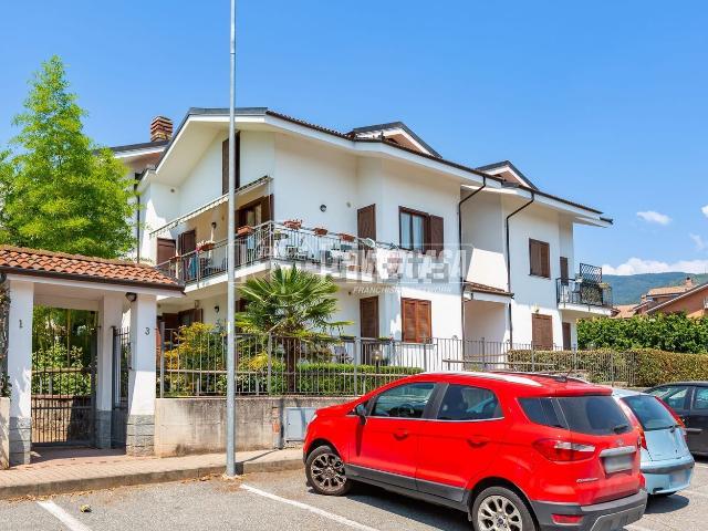 Appartamento in vendita di 120 m² in Via Tenente Mario Tonda