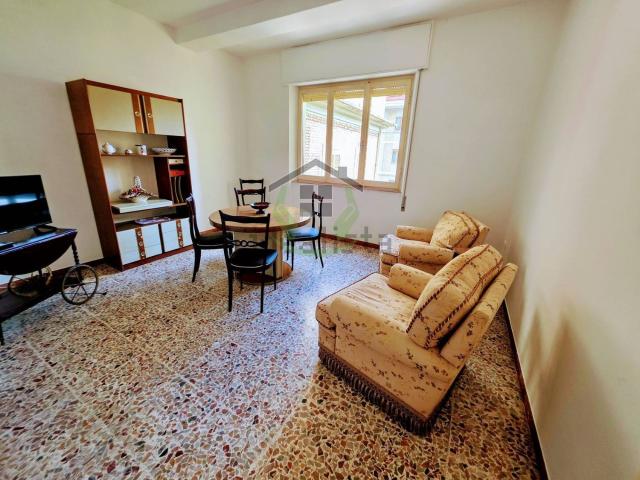 Appartamento in vendita di 120 m² in Via Tenente Pompeo Bernardini, 20