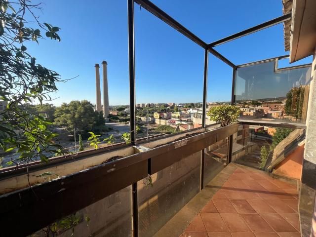 Appartamento in vendita di 120 m² in Via Terme di Traiano