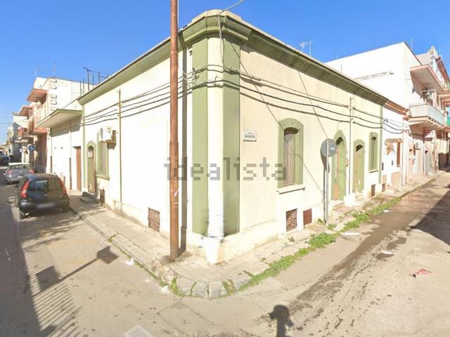 Appartamento in vendita di 120 m² in Via Trani