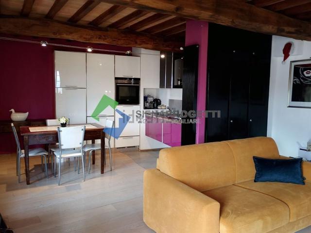 Appartamento in vendita di 120 m² in Via Traversa