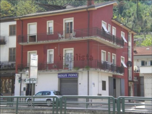 Appartamento in vendita di 120 m² in Via Turano