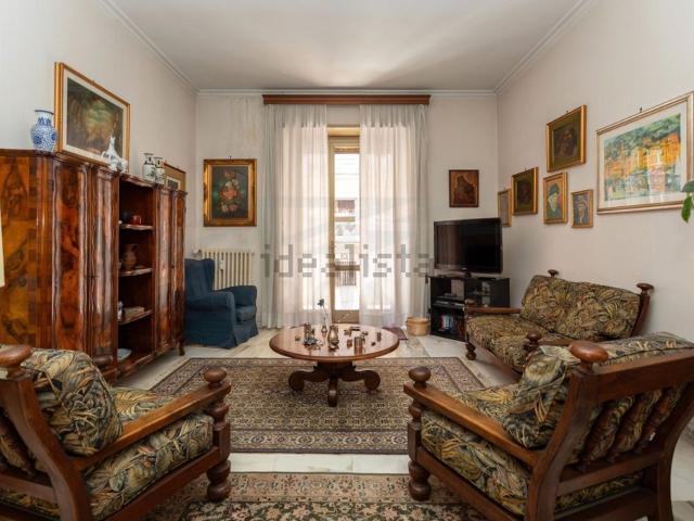 Appartamento in vendita di 120 m² in Via Ugo Bignami