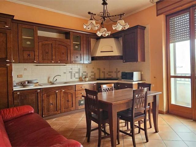 Appartamento in vendita di 120 m² in Via Urbino, 15