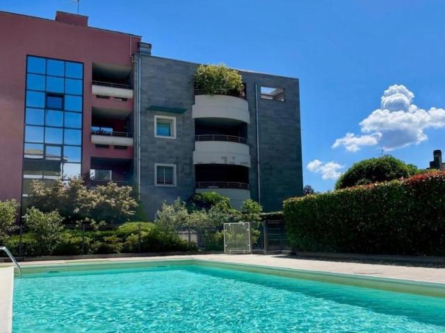 Appartamento in vendita di 120 m² in Via V. per Ceriano, 20