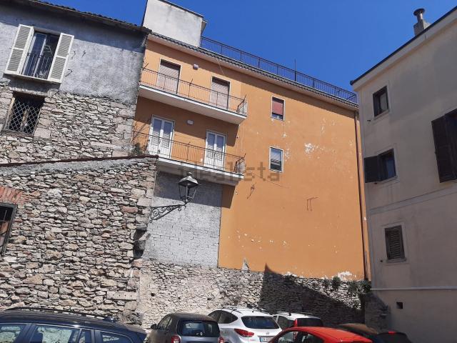 Appartamento in vendita di 120 m² in Via Valeria