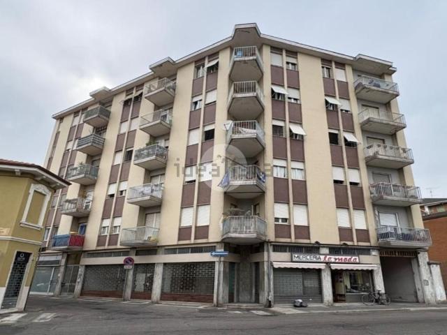 Appartamento in vendita di 120 m² in Via Valletta Fogliano, 1