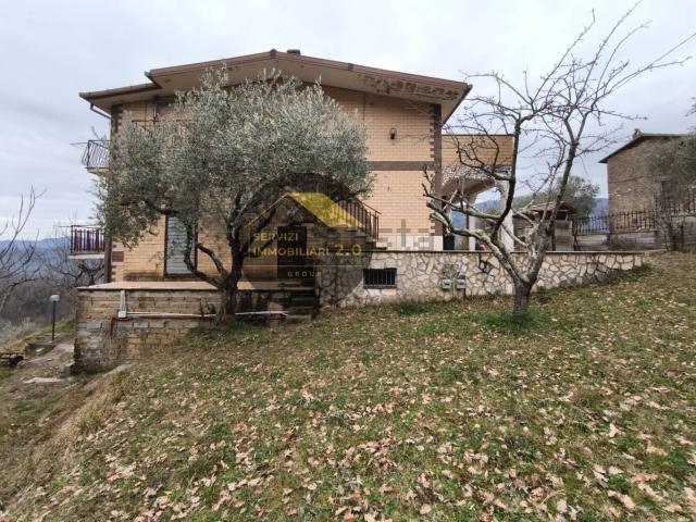 Appartamento in vendita di 120 m² in Via Valle Berta, 65